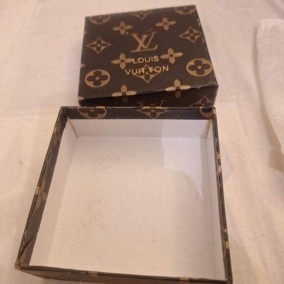 Louis Vuitton Belt 110cm With Box And Bag 44 In. Long 1 And 1/8 In. Wide - Picture 2 of 5